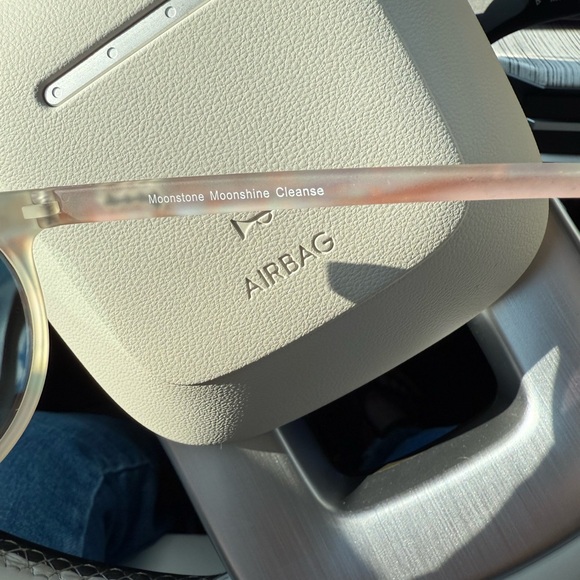 Goodr sunglasses - Picture 4 of 4